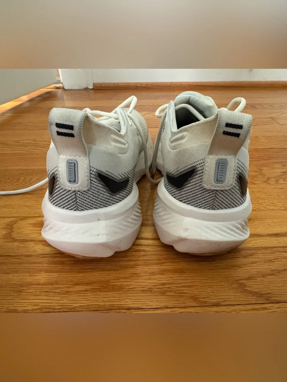 Brooks Glycerin 23